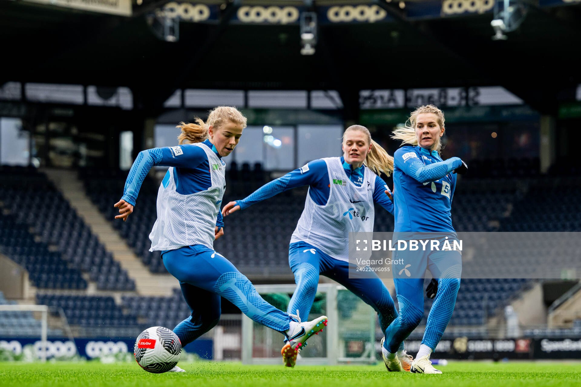 Justine Kielland, Mathilde Harviken and Ada Hegerberg of