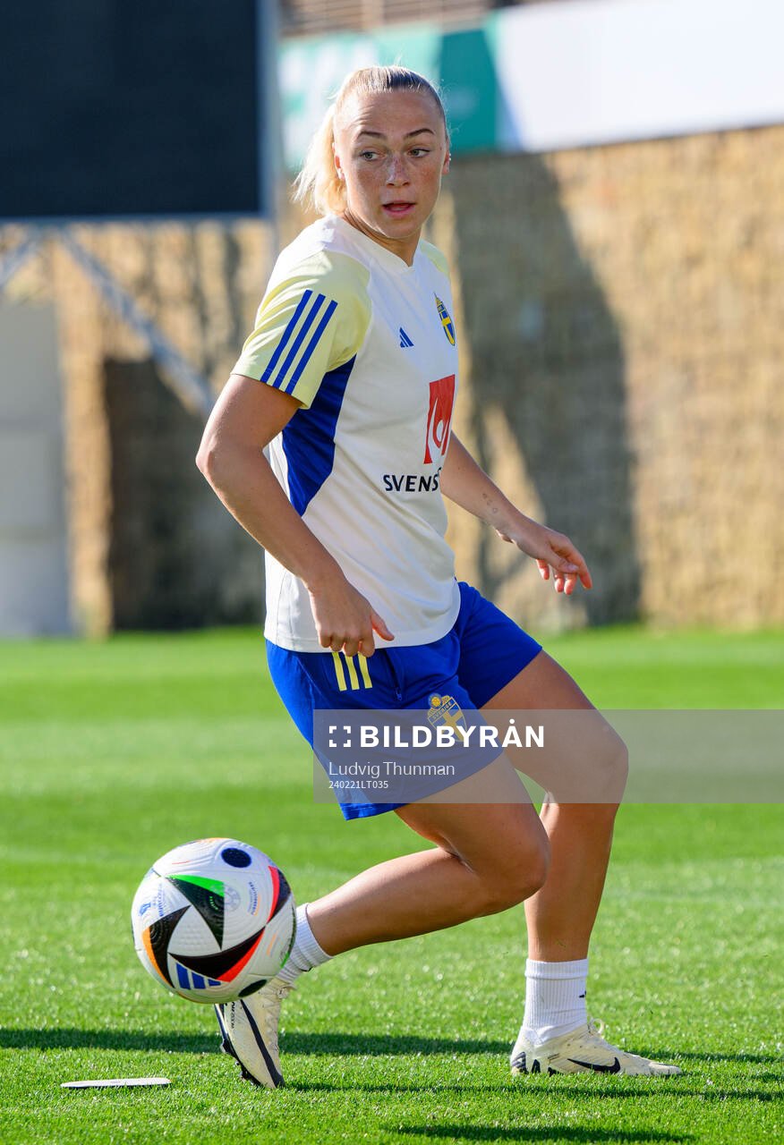 Hanna Bennison of Sweden of the women's national football