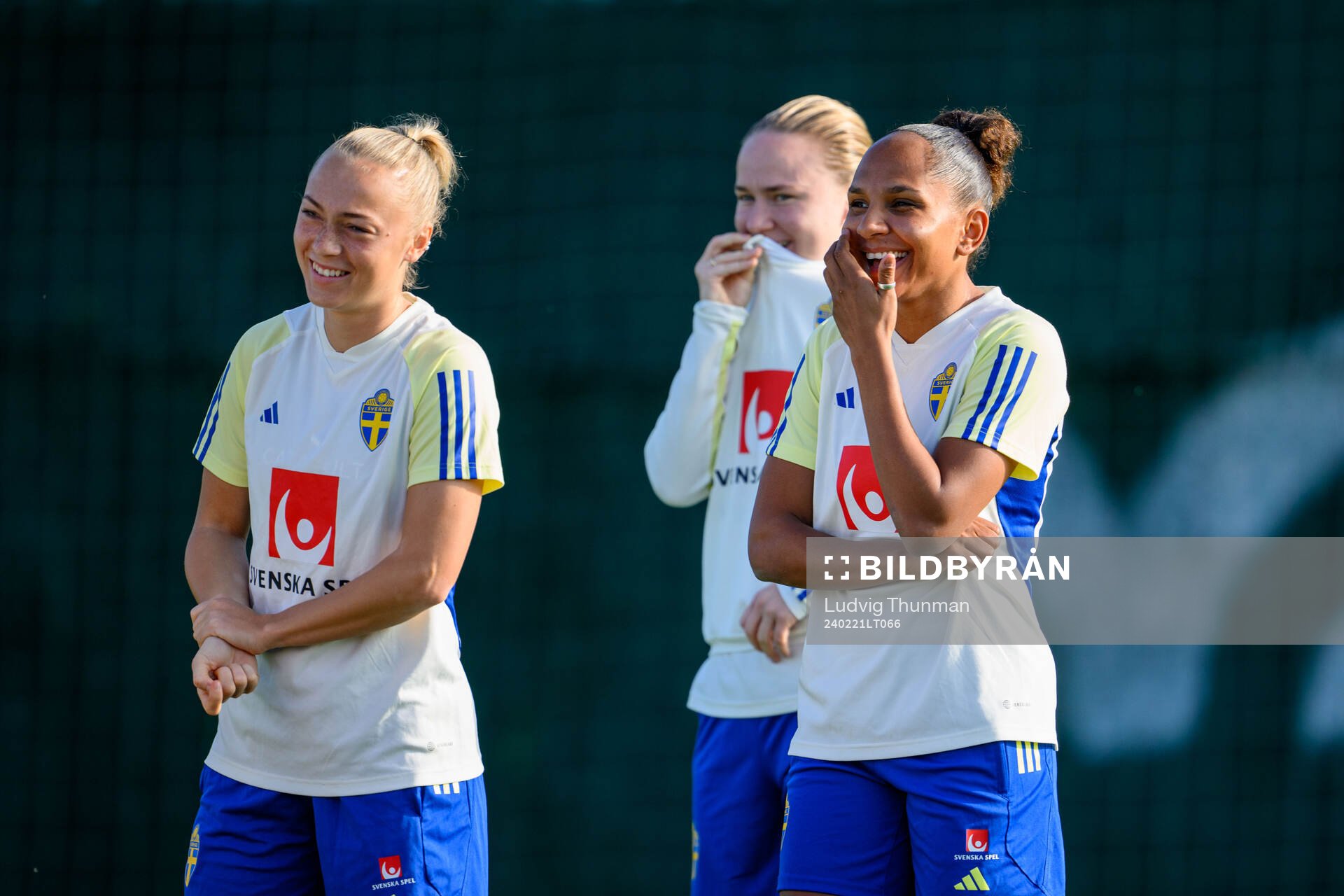 Hanna Bennison and Madelen Janogy of Sweden of the women's
