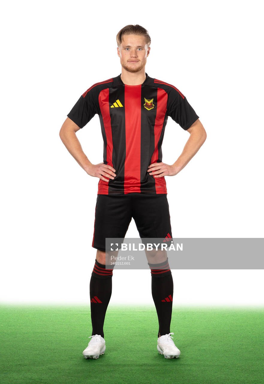 Östersunds Sebastian Karlsson Grach 1