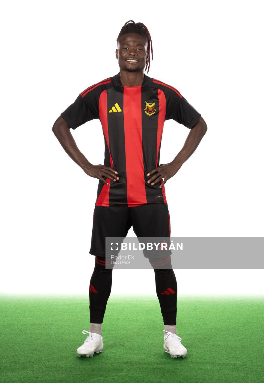 Östersunds Yannick Adjoumani 1