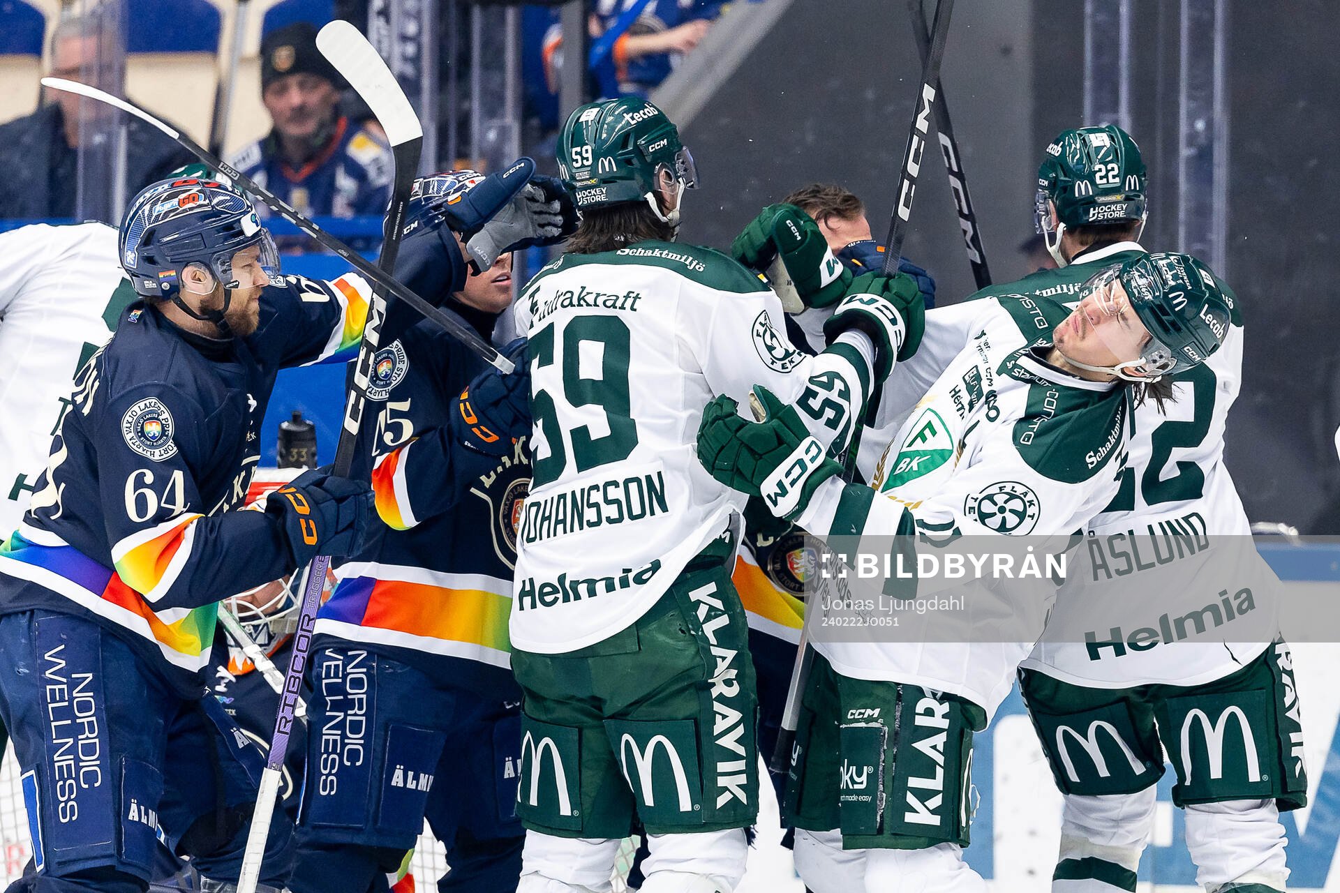 Bråk mellan flera spelare