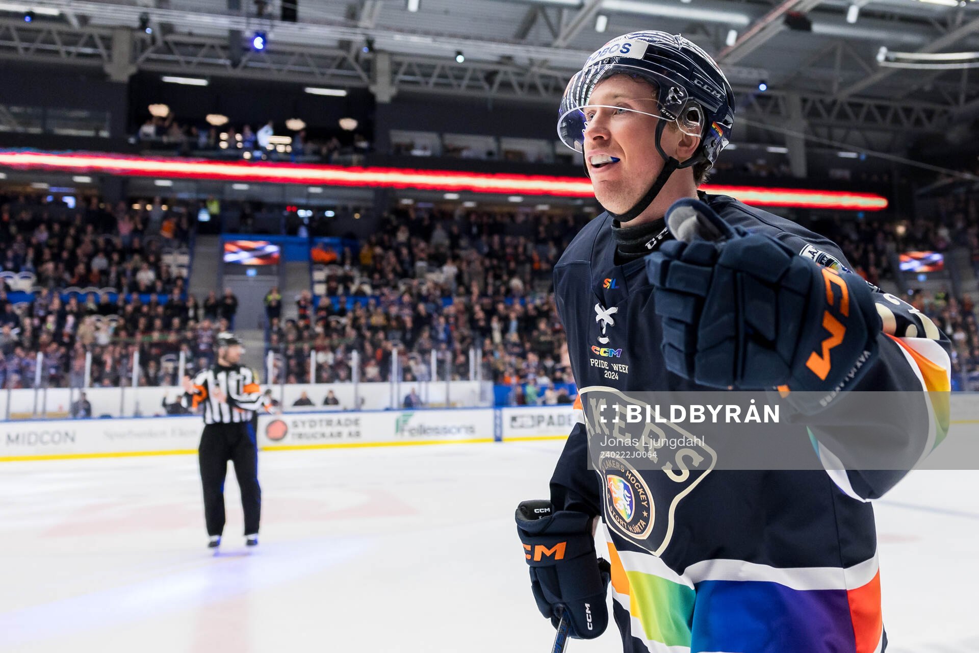 Växjös Dylan McLaughlin jublar