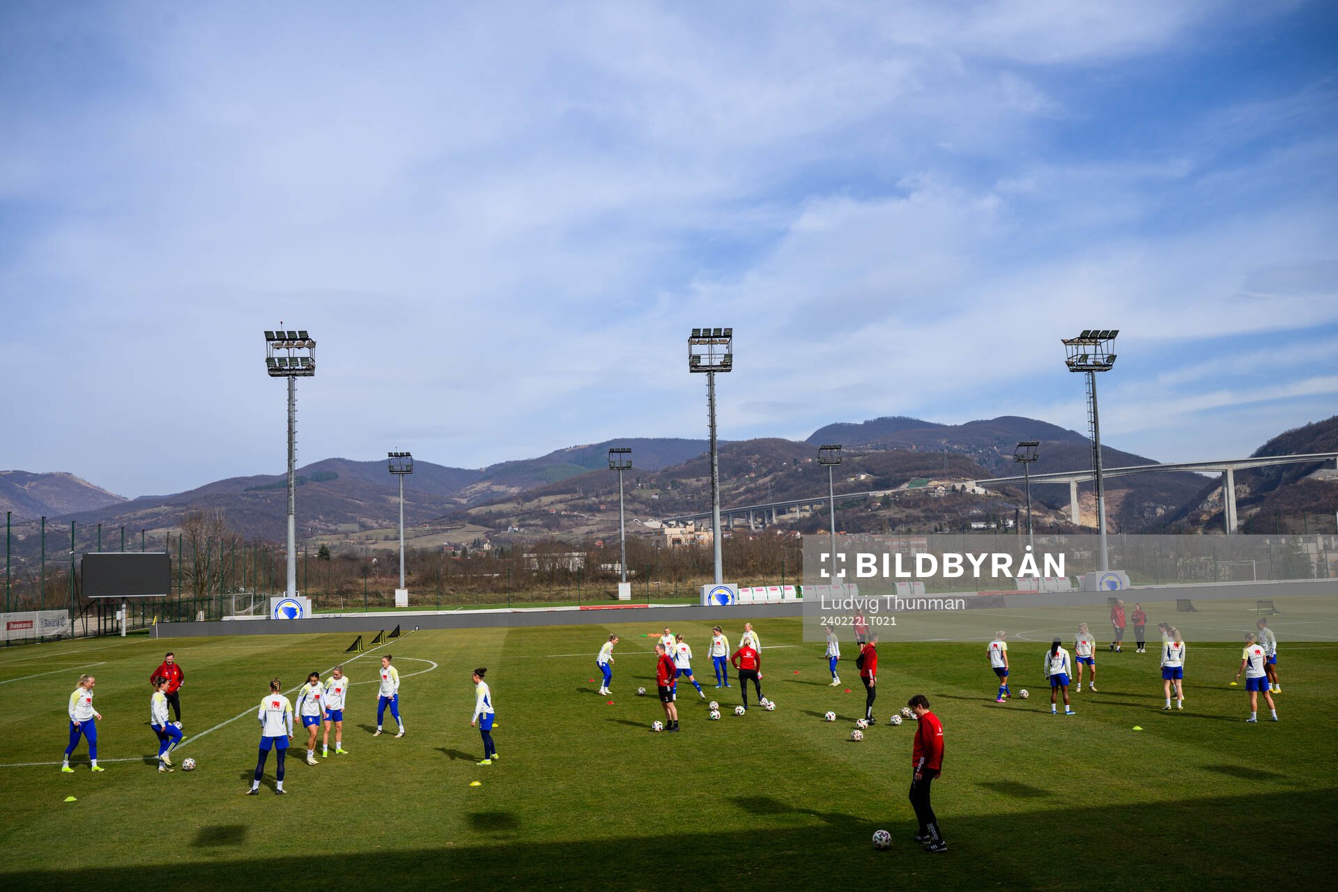 General view of the women's national football team of