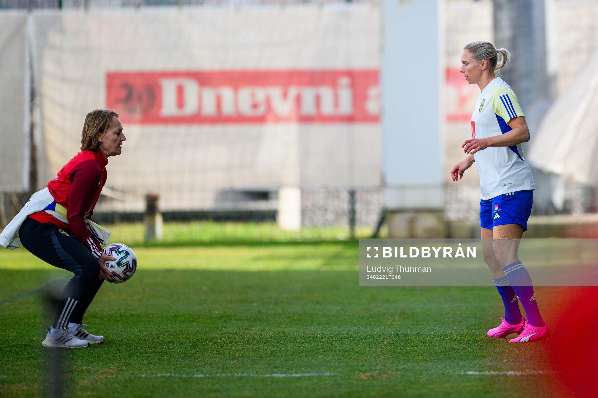 Jonna Andersson and physio Annica Näsmark of the women's