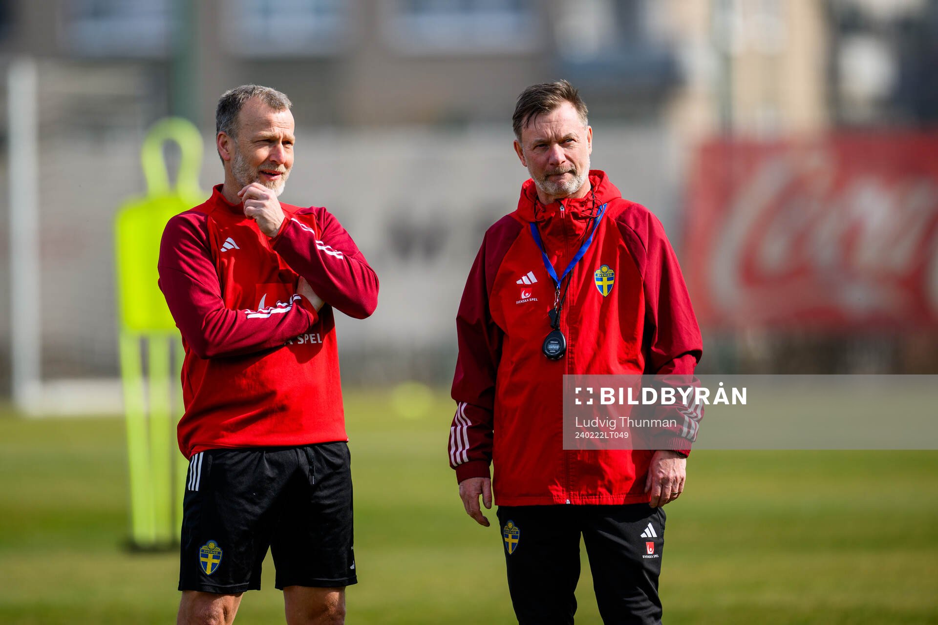 Physio Pontus Ekblom and head coach Peter Gerhardsson of