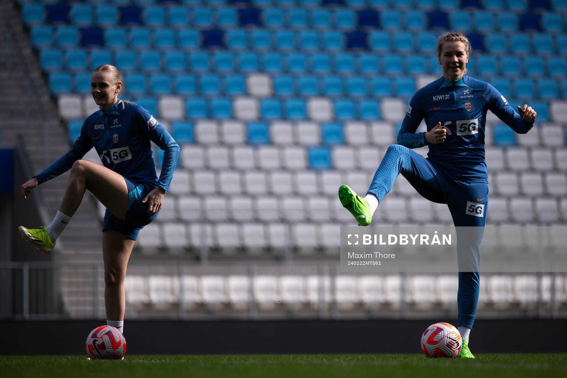 Ada Hegerberg (right) of the Norwegian women's national