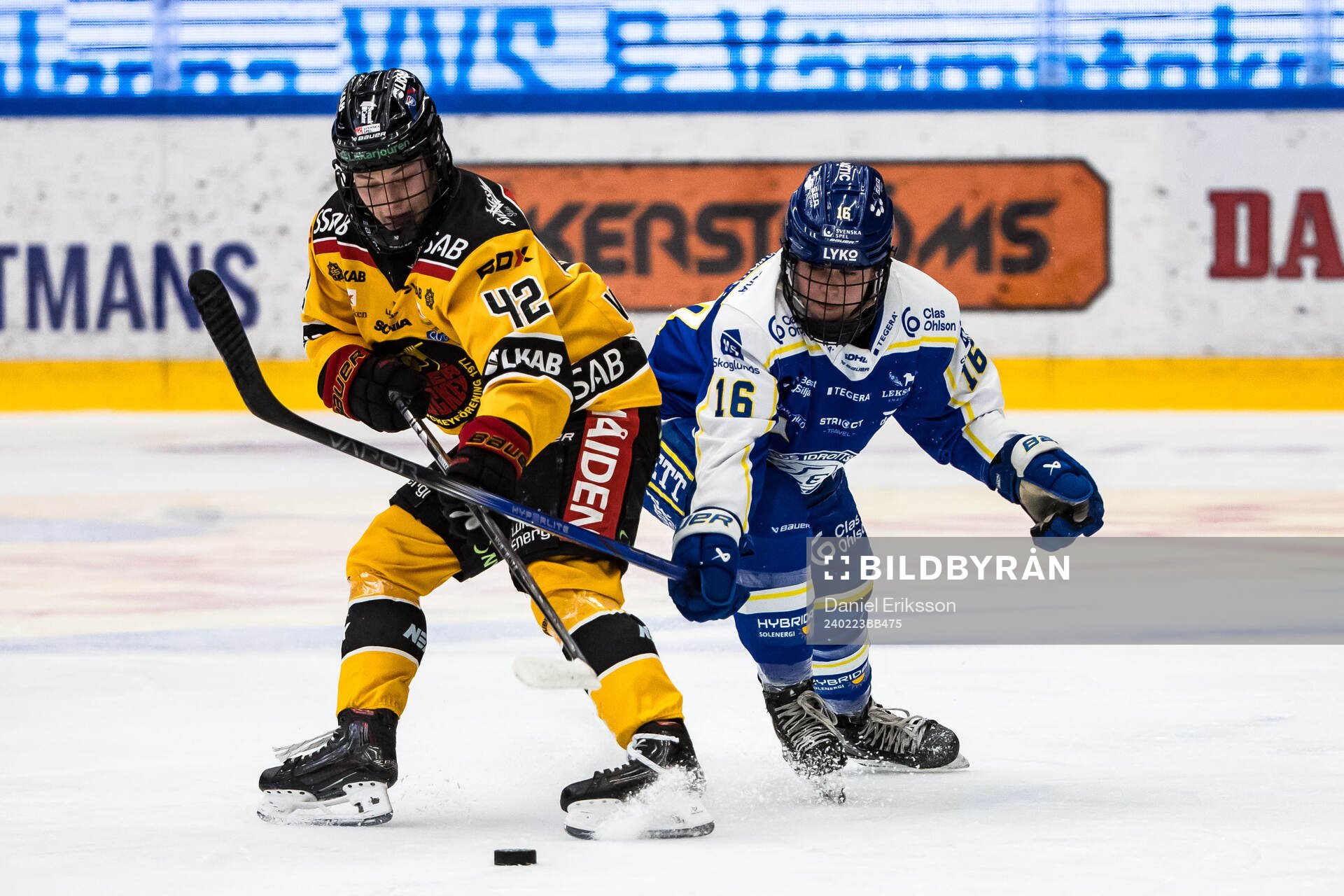 Luleås Viivi Vainikka och Leksands Matilda Af Bjur