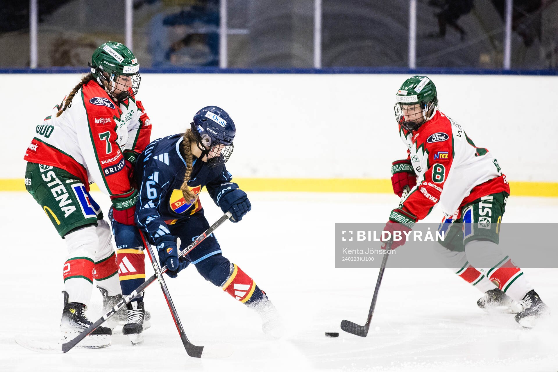 Frölundas Kaitlyn Yearwood och Lindsay Agnew