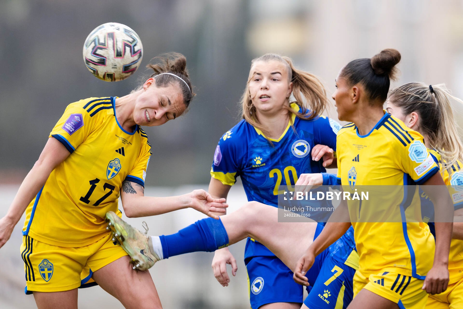 Julia Zigiotti Olme, Madelen Janogy and Jonna Andersson of Sweden against Maja Jelcic of Bosnia and Herzegovina during the UEFA Women's Nations League negative qualification match between Bosnia and Herzegovina and Sweden on February 23, 2024 in Zenica.