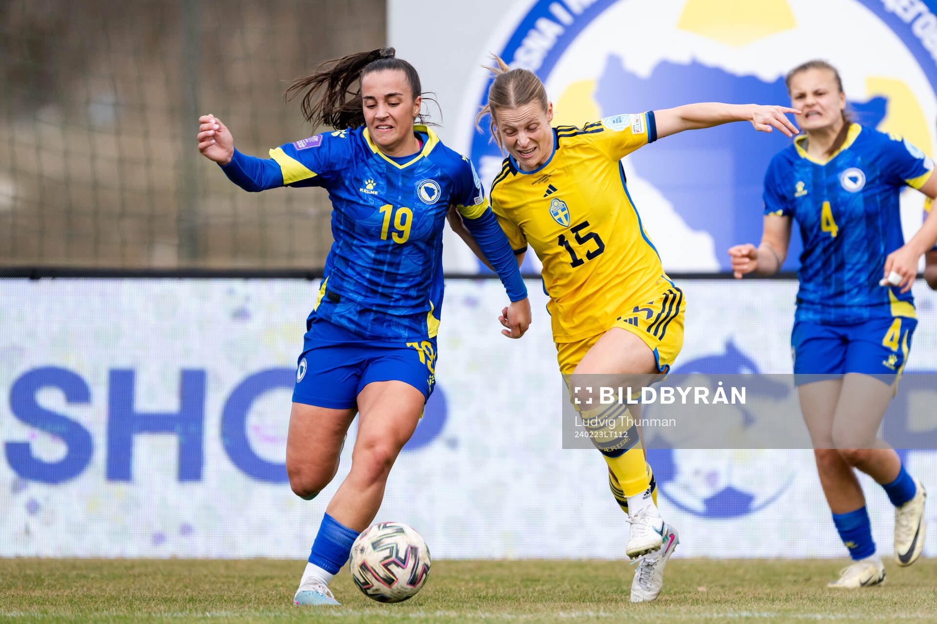 Elma Smajic of Bosnia and Herzegovina and Anna Anvegård of