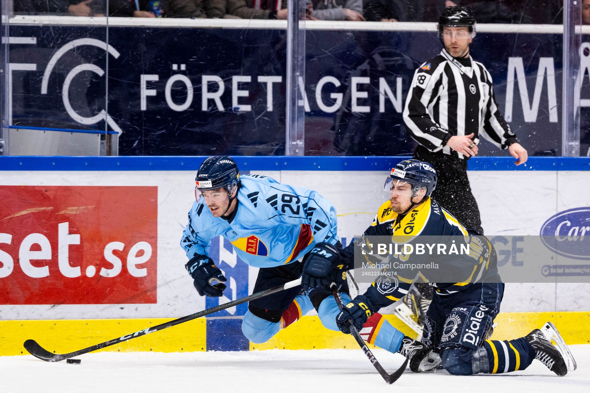 Djurgårdens Axel Andersson och Södertäljes Hampus