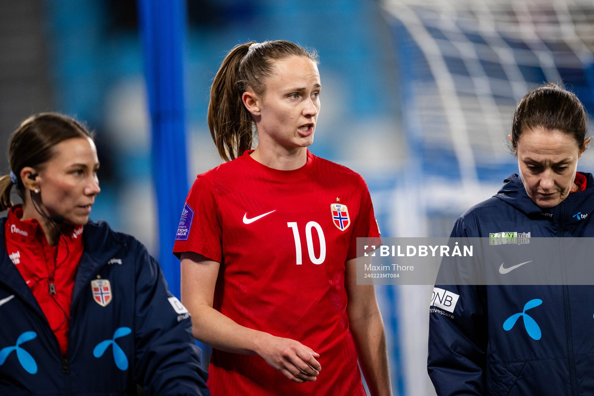 Caroline Graham Hansen of Norway leaves the pitch