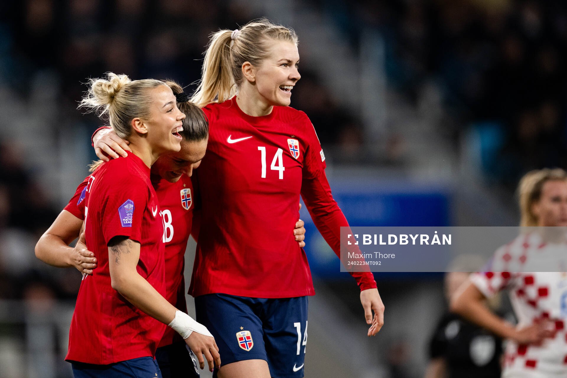 Celin Bizet Ildhusøy and Vilde Bøe Risa and Ada Hegerberg