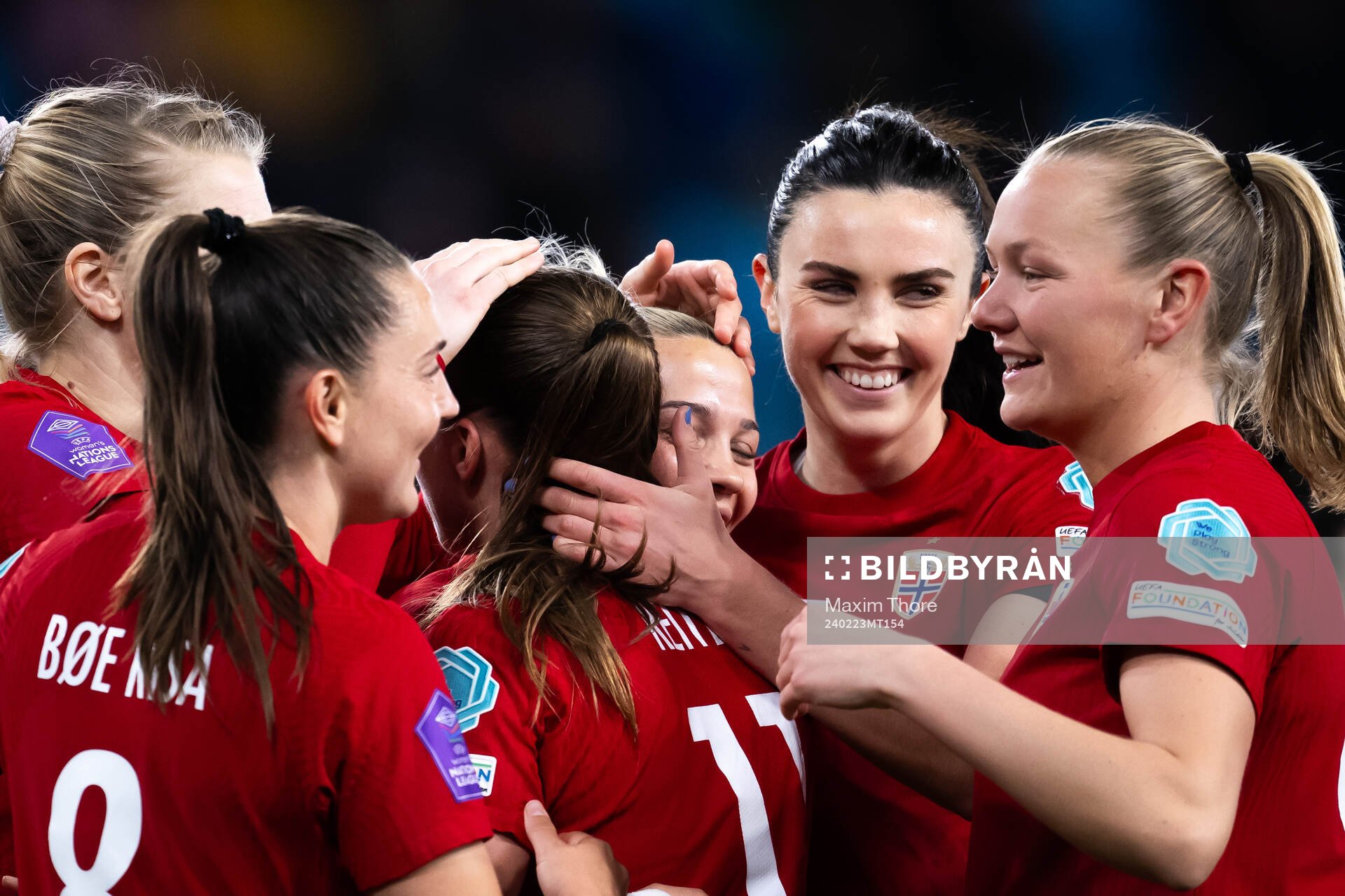 Players of Norway celebrate with Celin Bizet Ildhusøy