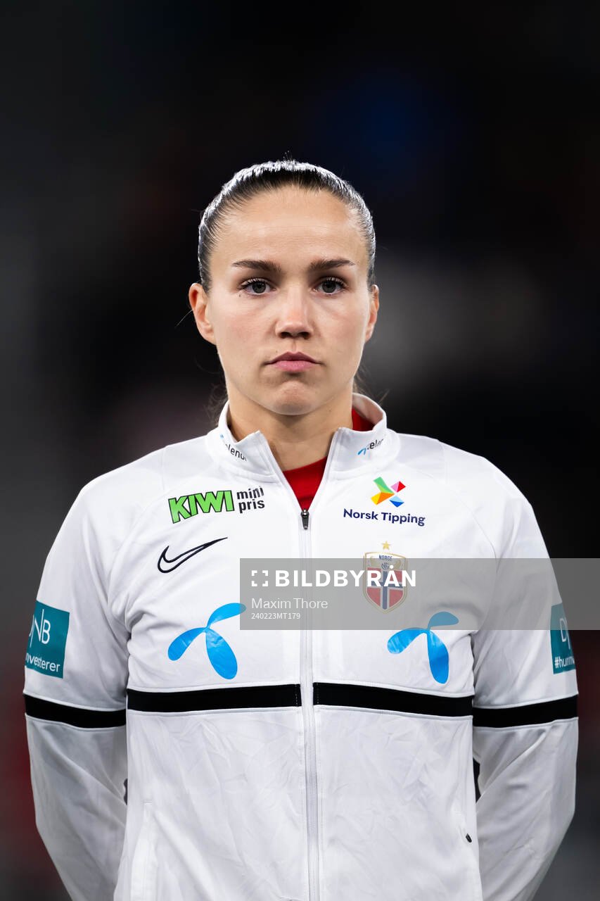 Guro Reiten of Norway at lineup