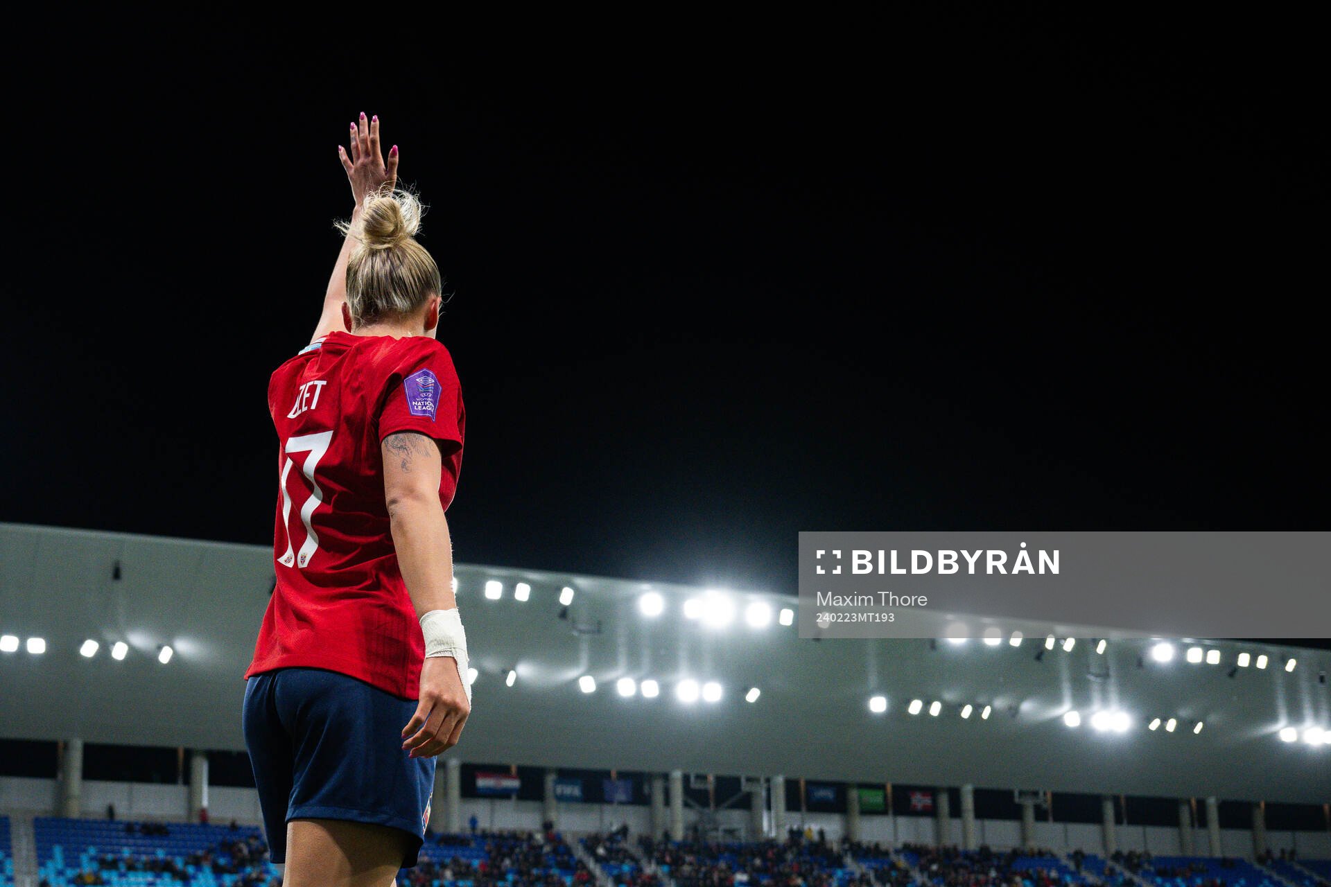 Celin Bizet Ildhusøy of Norway with a corner kick
