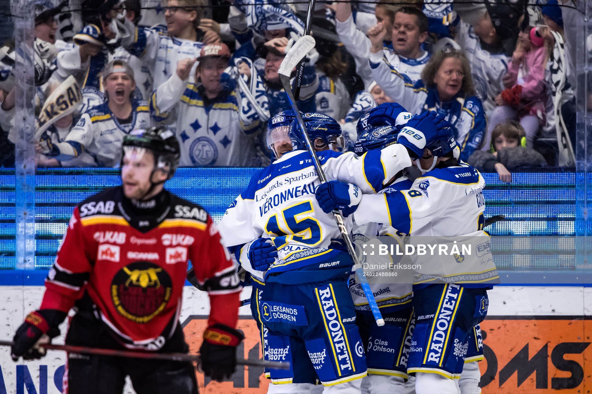 Leksands Max Veronneau jublar