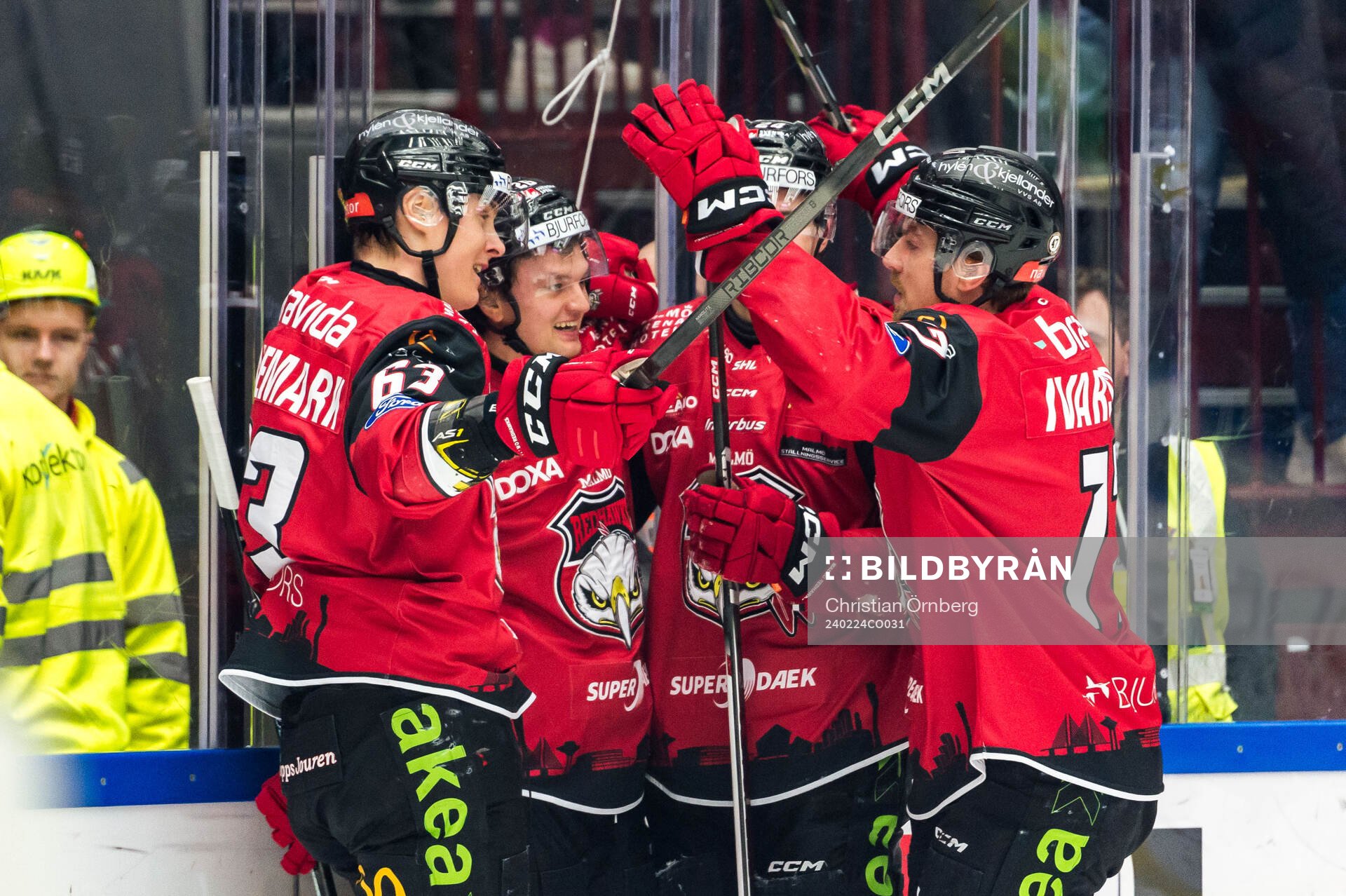 Malmö Redhawks Teemu Kivihalme jublar