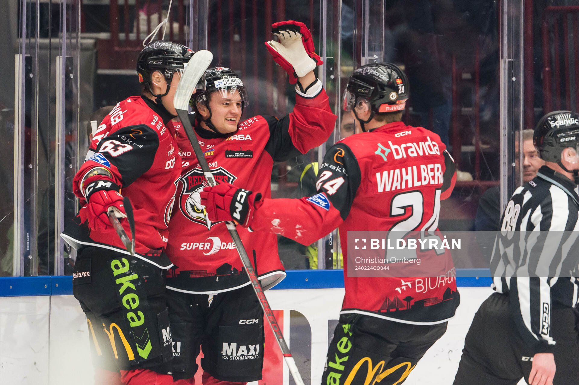 Malmö Redhawks Teemu Kivihalme jublar