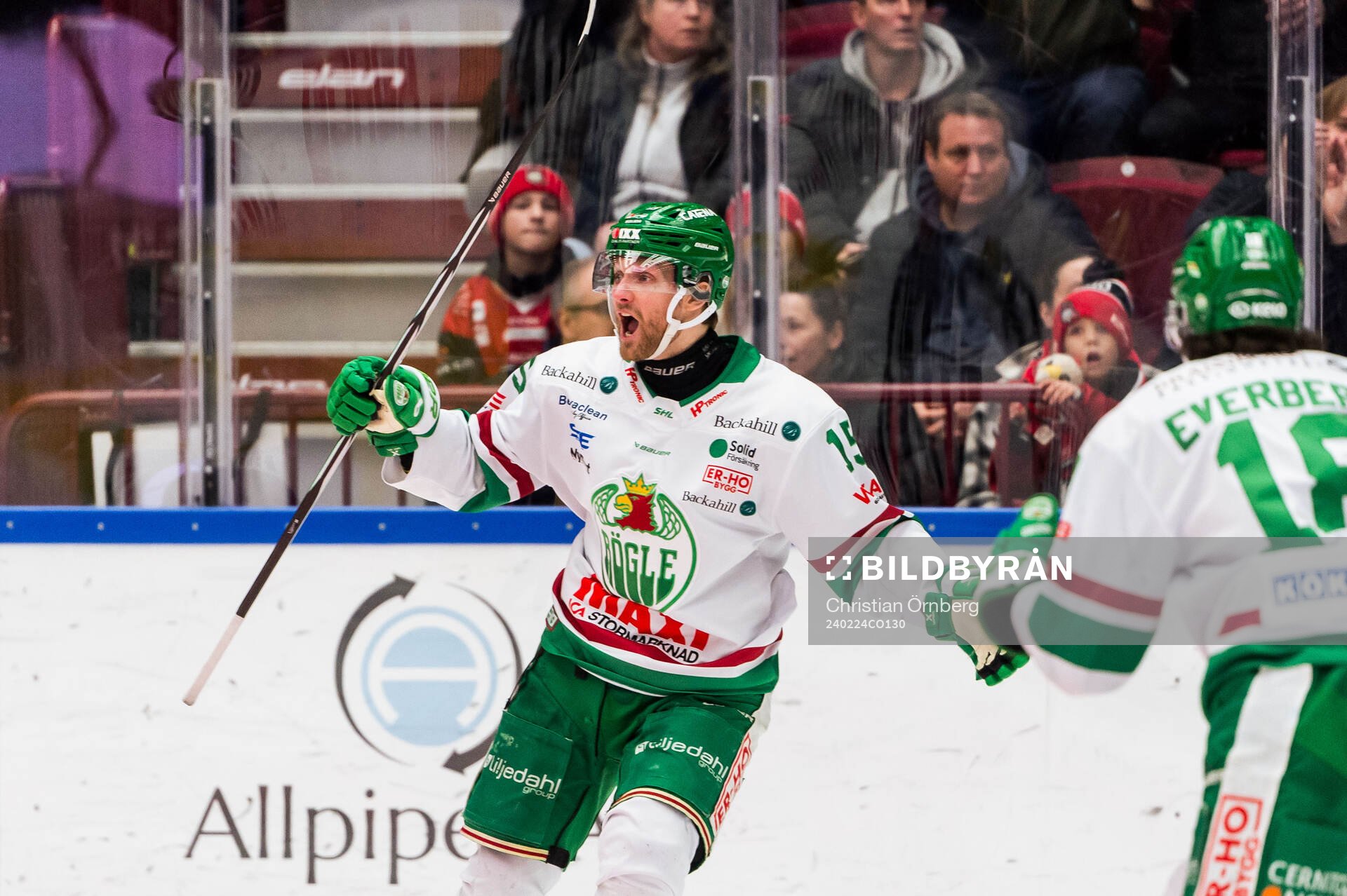 Rögles Simon Ryfors jublar
