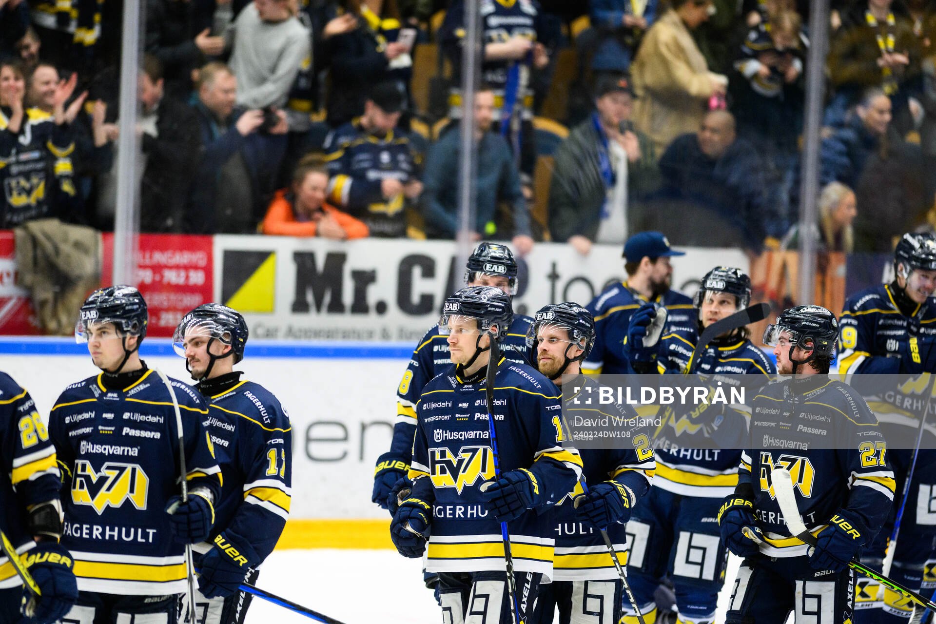 HV71s Simon Önerud  jublar