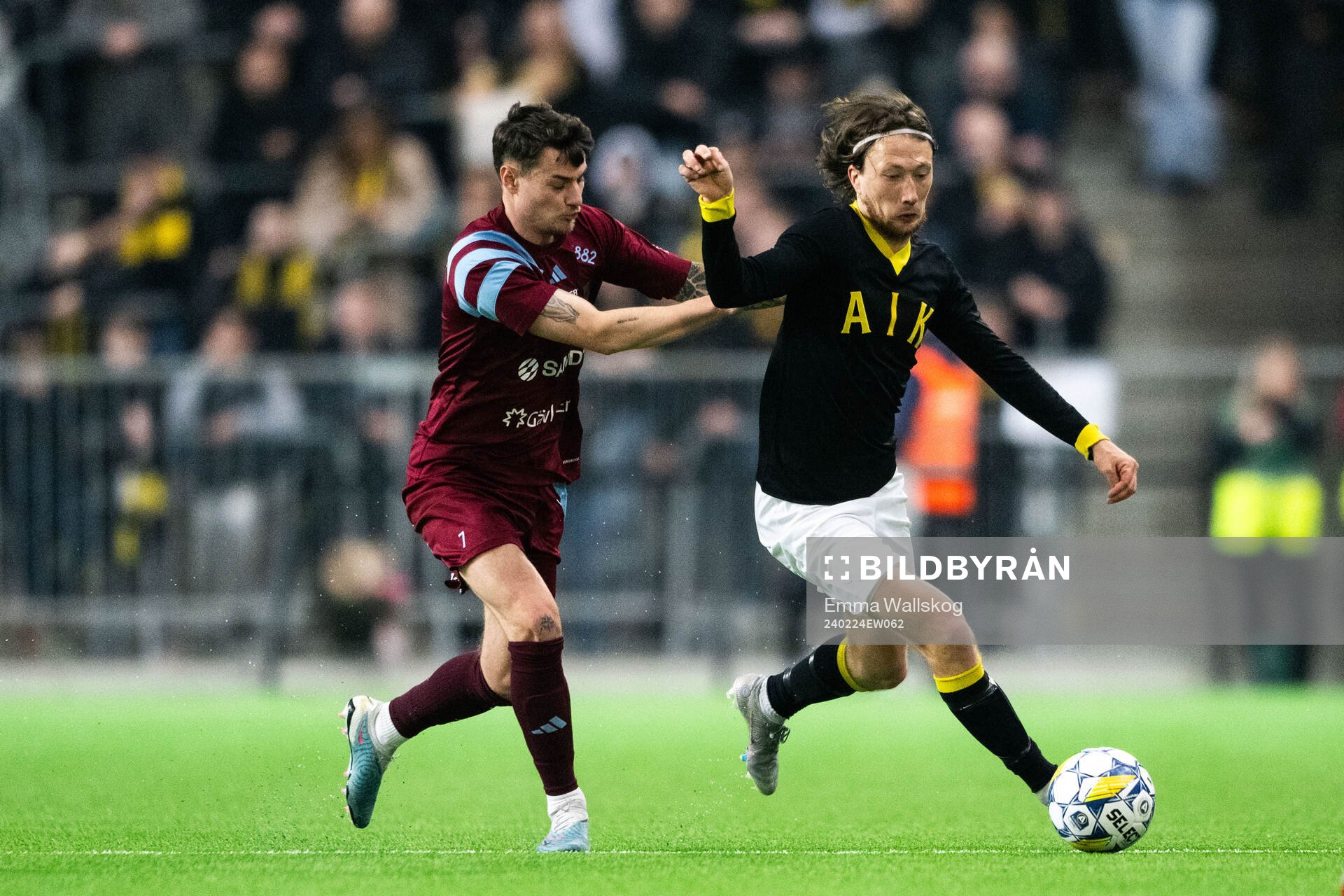 Gefles Adrian Edqvist och AIKs Axel Björnström