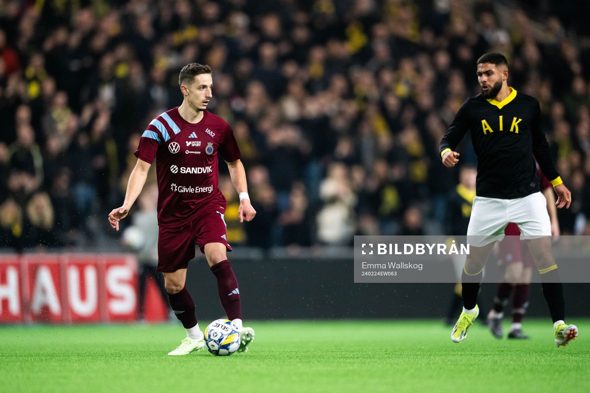 Gefles Lukas Browning Lagerfeldt och AIKs Omar Faraj