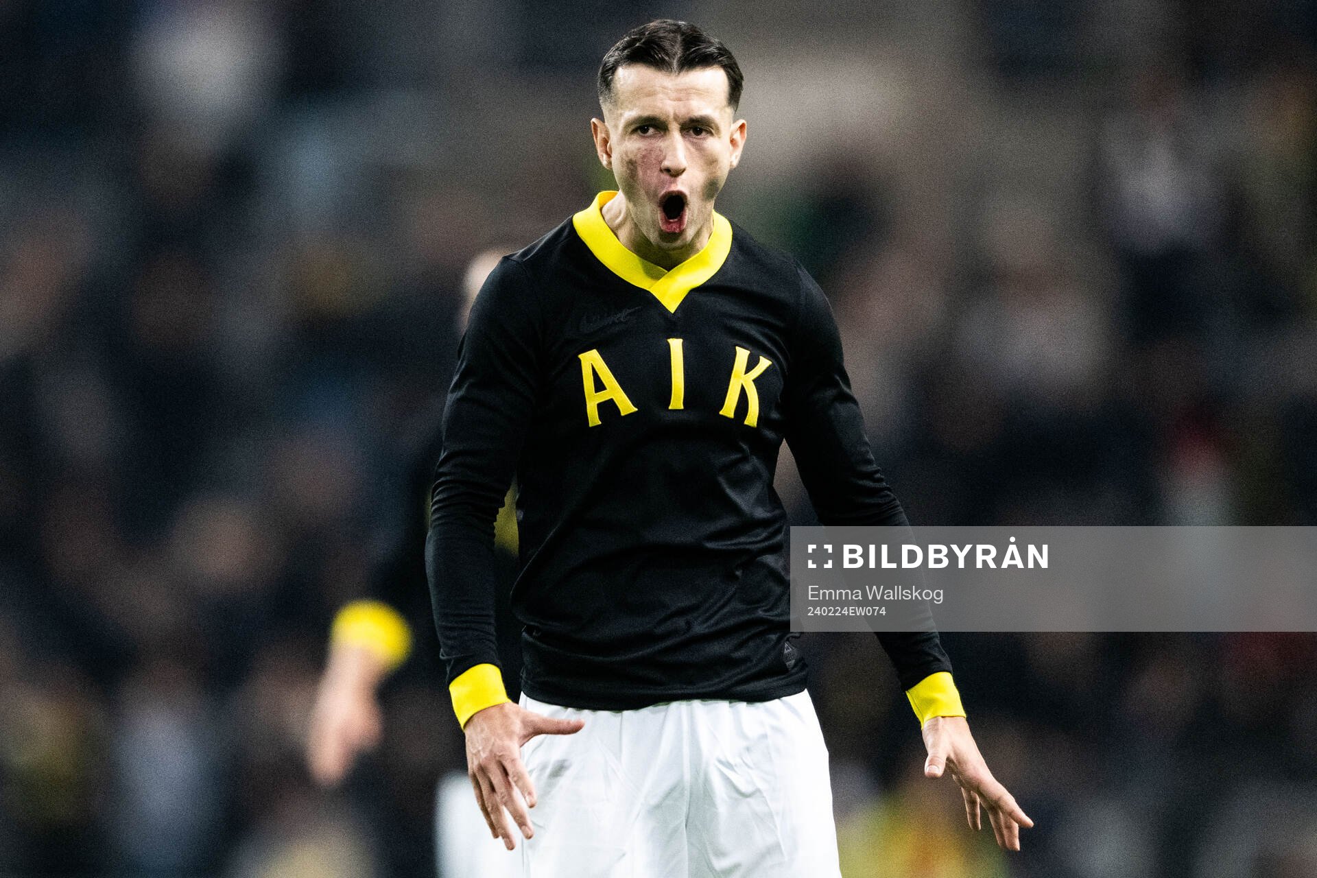 AIKs Bersant Celina reagerar