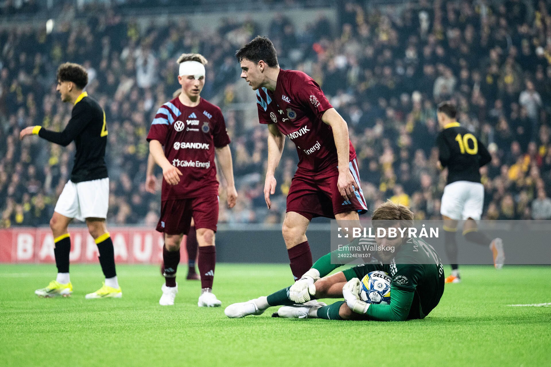Gefles målvakt Tobias Johansson