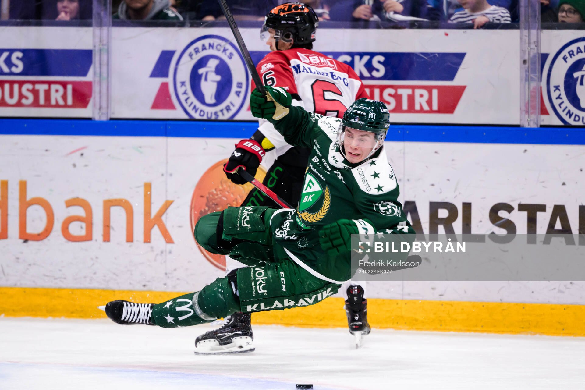 Örebros Filip Berglund och Färjestads Oscar Lawner