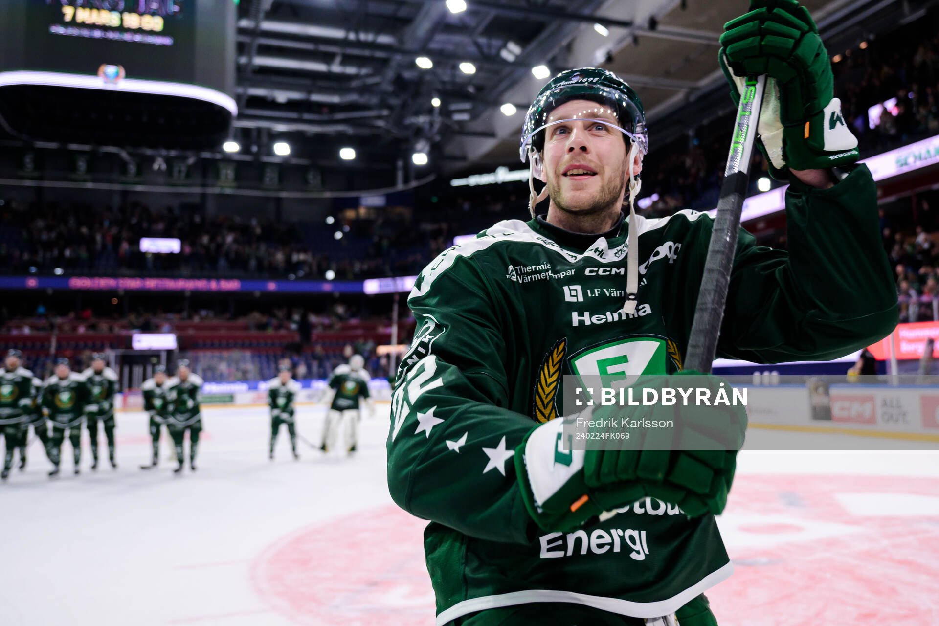Färjestads Per Åslund jublar