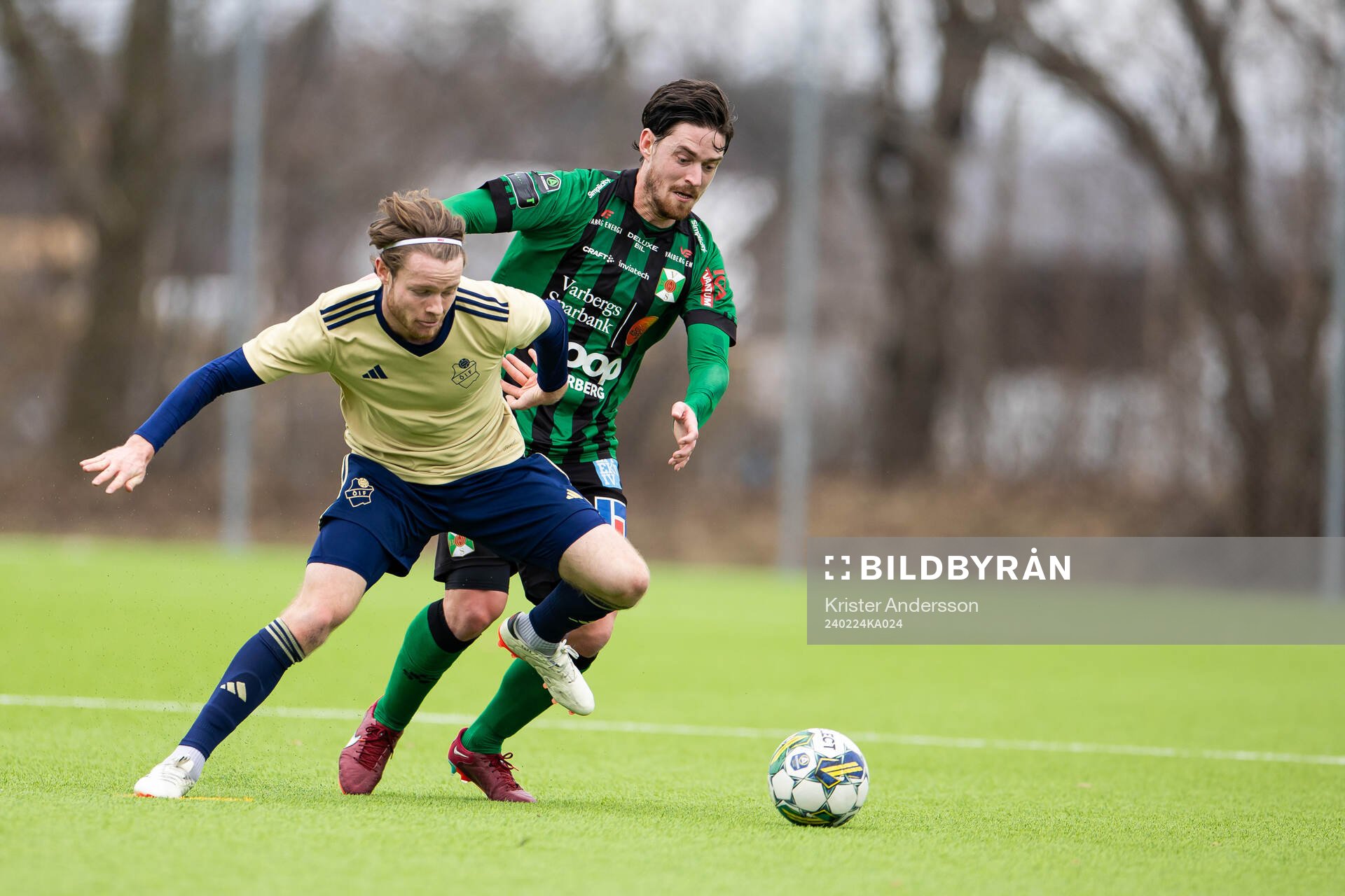 Östers IFs Daniel Ljung och Varbergs Robin Tranberg