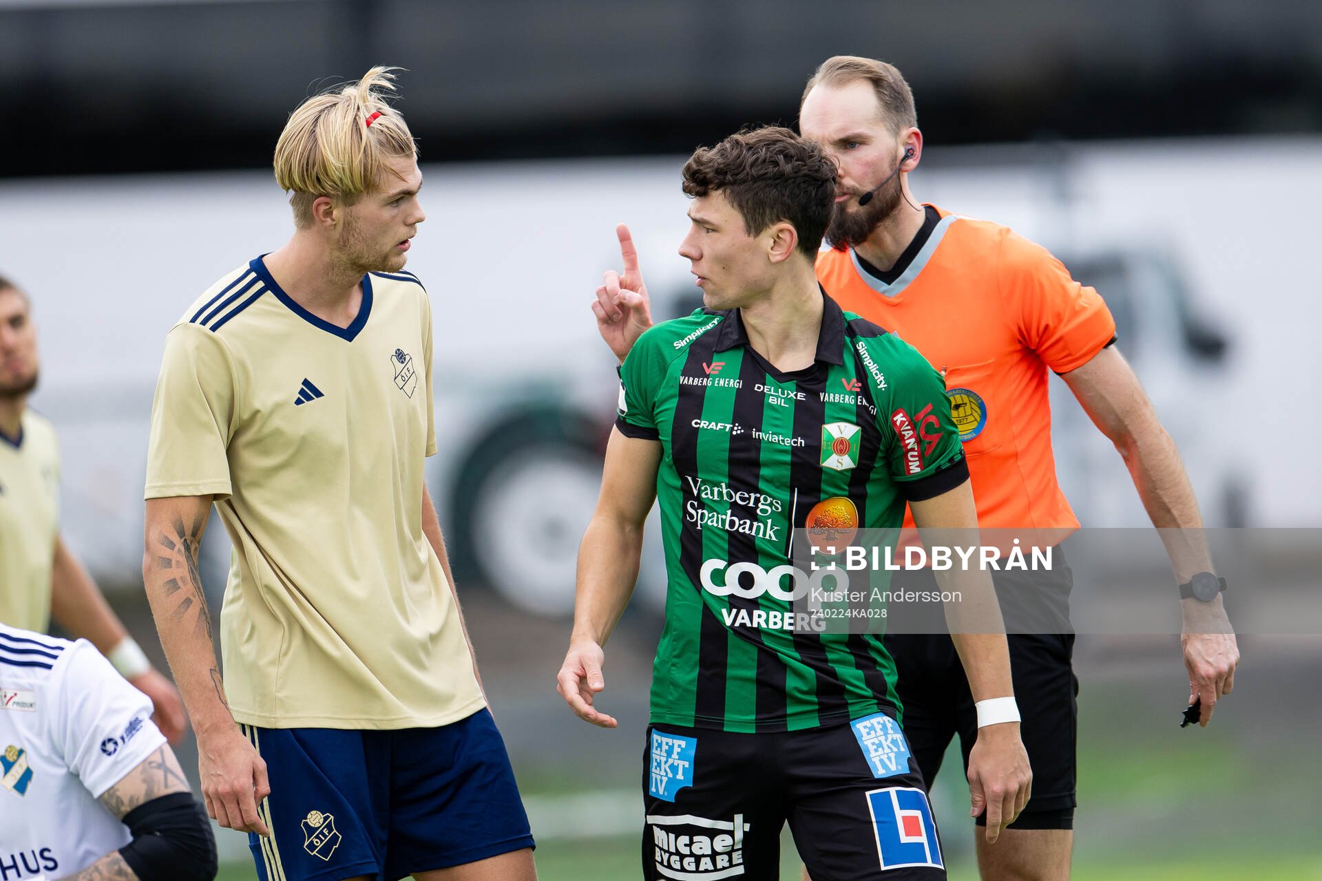 Östers IFs Mattis Adolfsson och Varbergs Mads Borchers