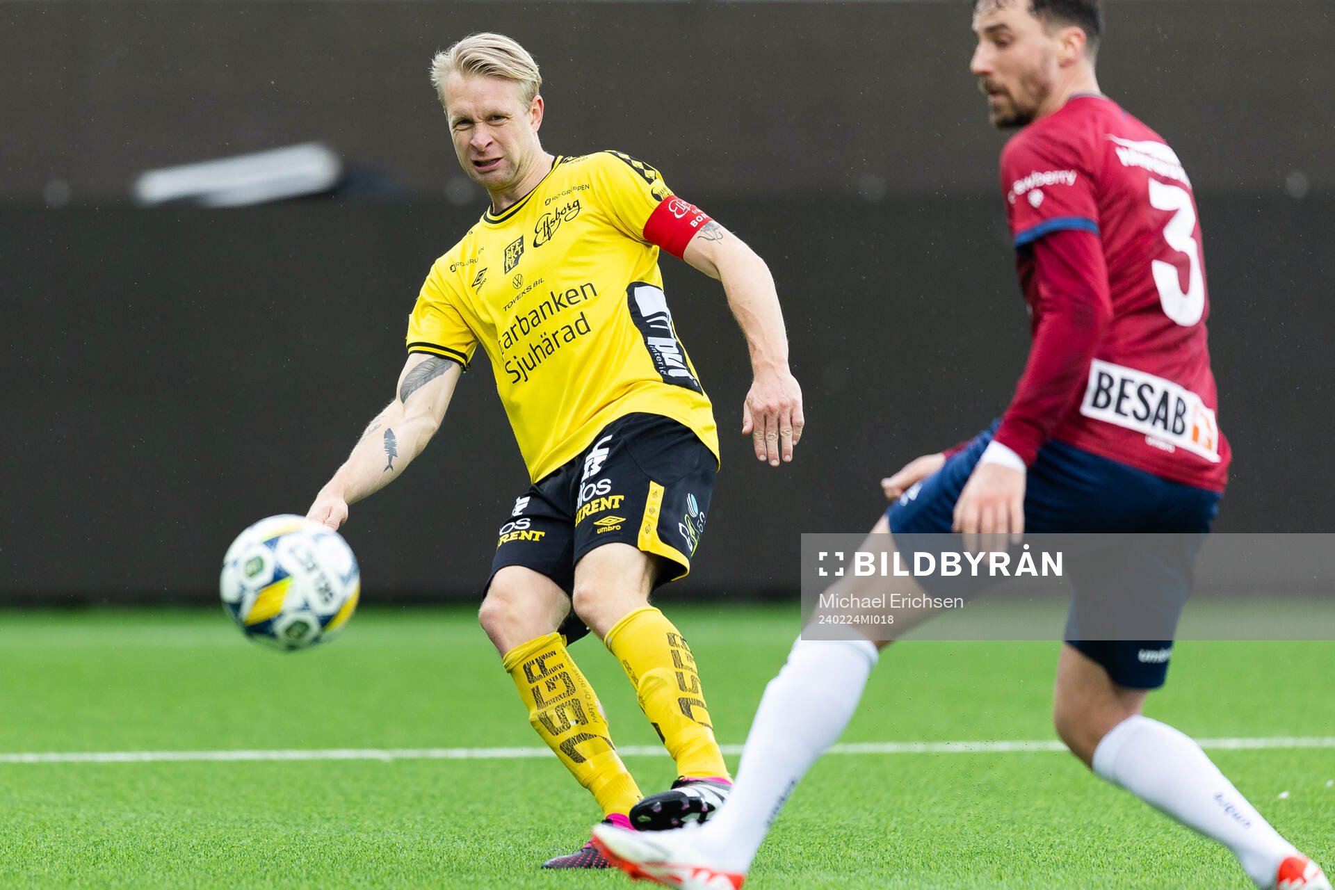 Elfsborgs Johan Larsson och Örgrytes Jonathan Azulay