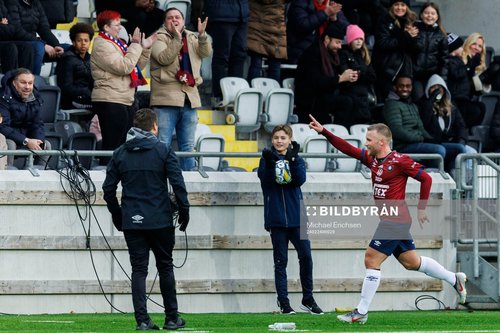 Örgrytes Nicklas Bärkroth jublar efter 3-2 under fotbollsmatchen i Svenska Cupen mellan Örgryte och Elfsborg den 24 februari 2024 i Göteborg.