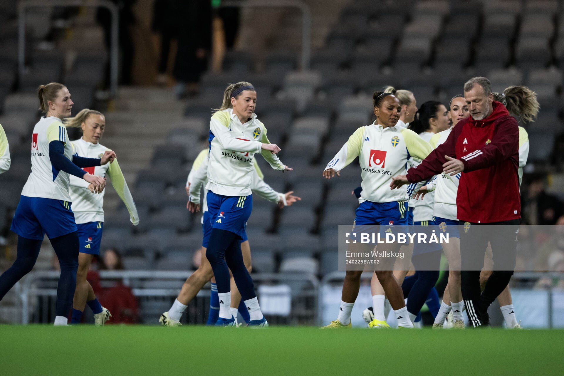 Olivia Schough and Madelen Janogy of Sweden of the women's