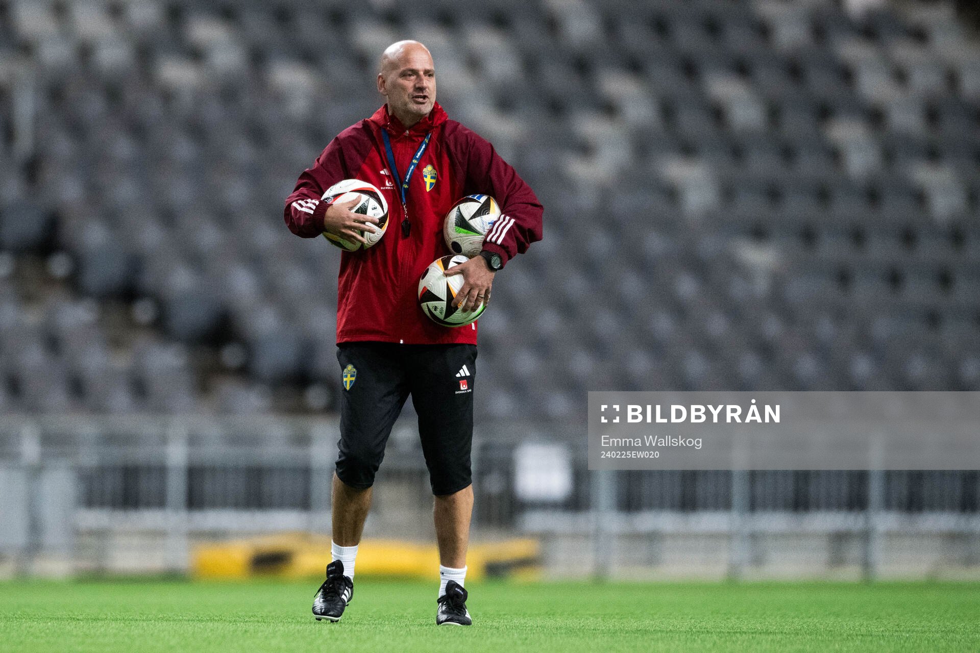 Assistant coach Magnus Wikman of Sweden of the women's