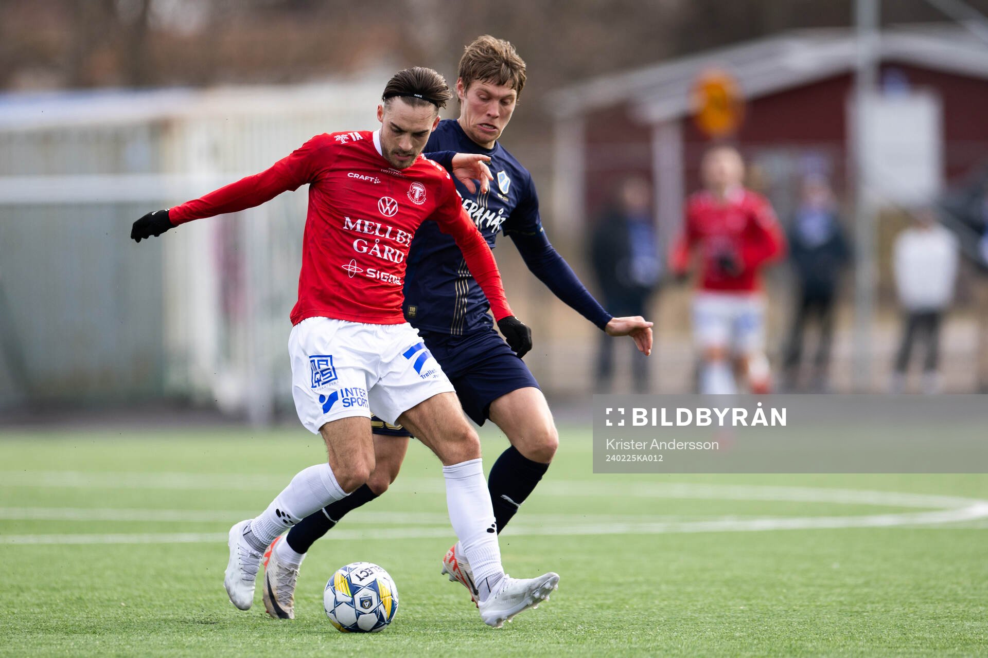 Trelleborgs Felix Hörberg och Halmstads Birnir Ingason