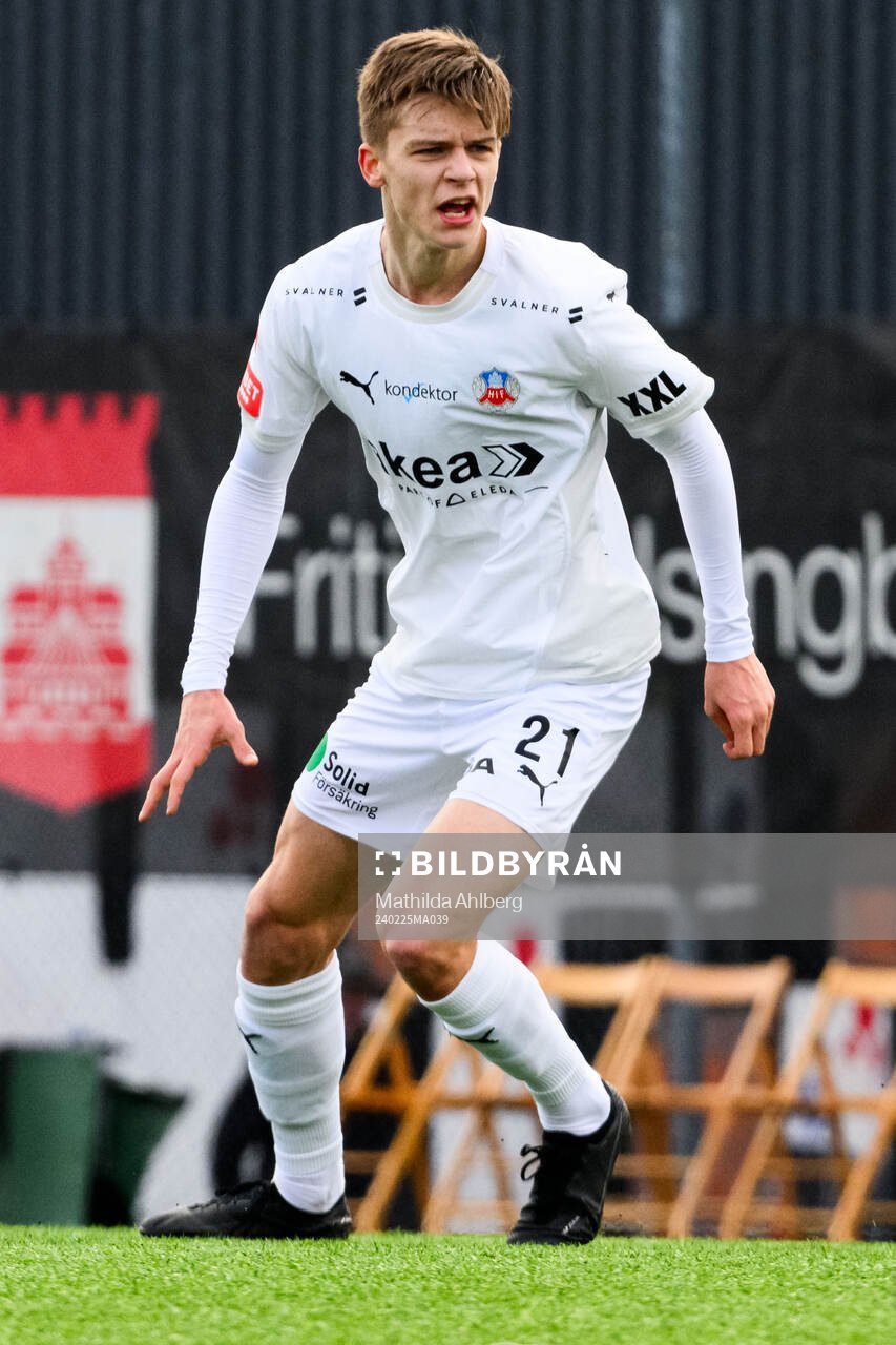 Helsingborgs Adrian Svanbäck