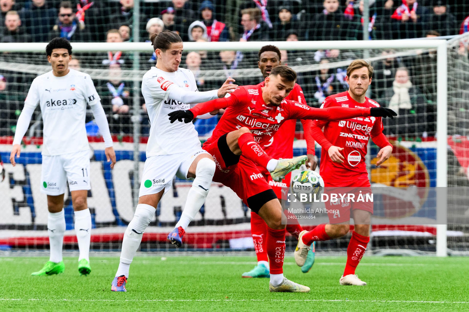Helsingborgs Ervin Gigovic och Värnamos Ajdin Zeljkovic
