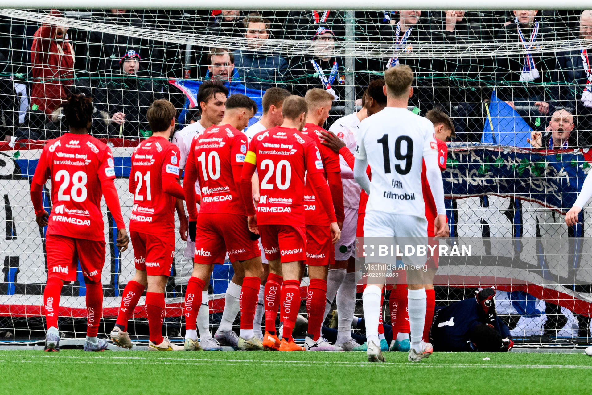 Värnamos Jonathan Ursin Rasheed har ont