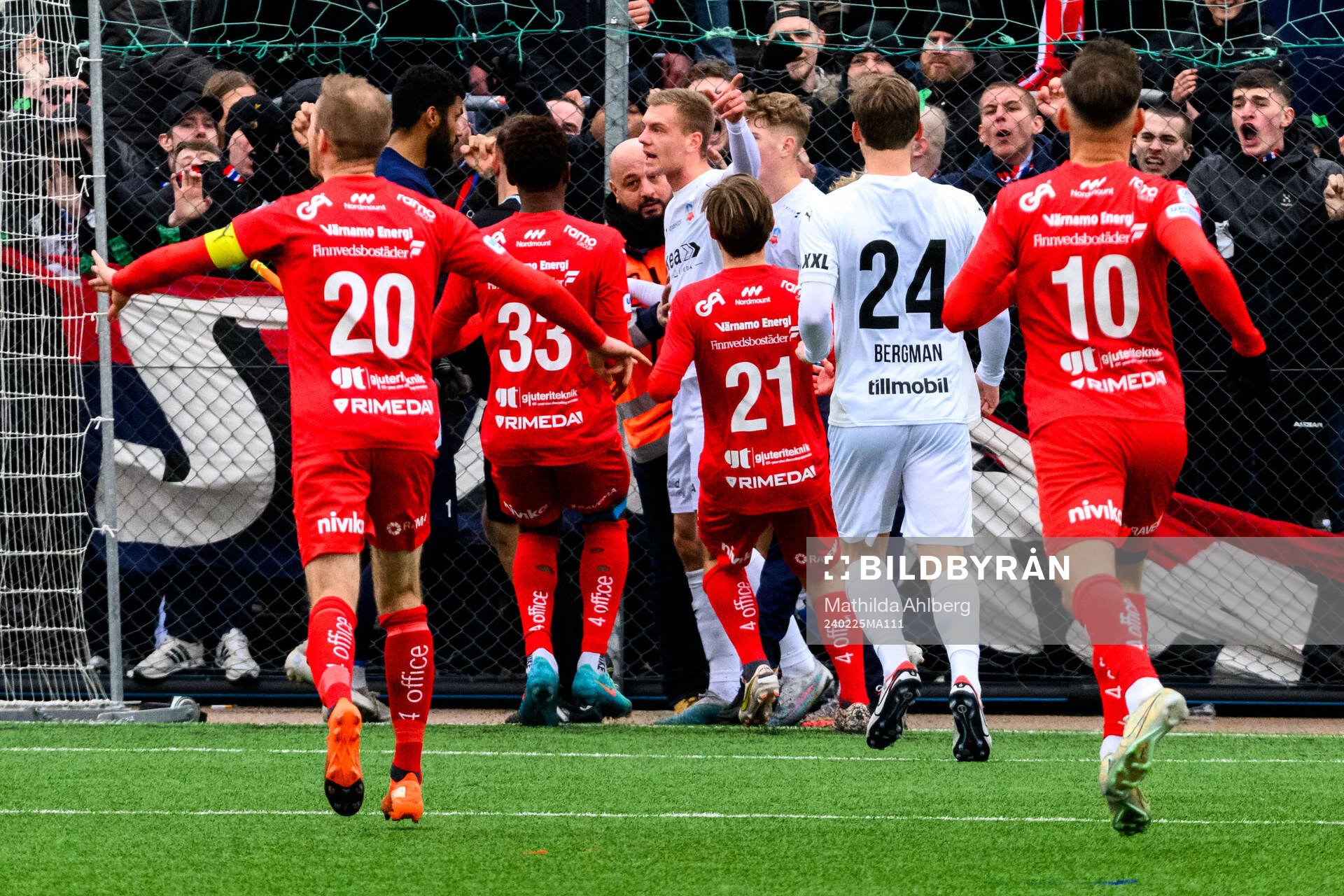 Värnamos Jonathan Ursin Rasheed och Helsingborgs Dennis