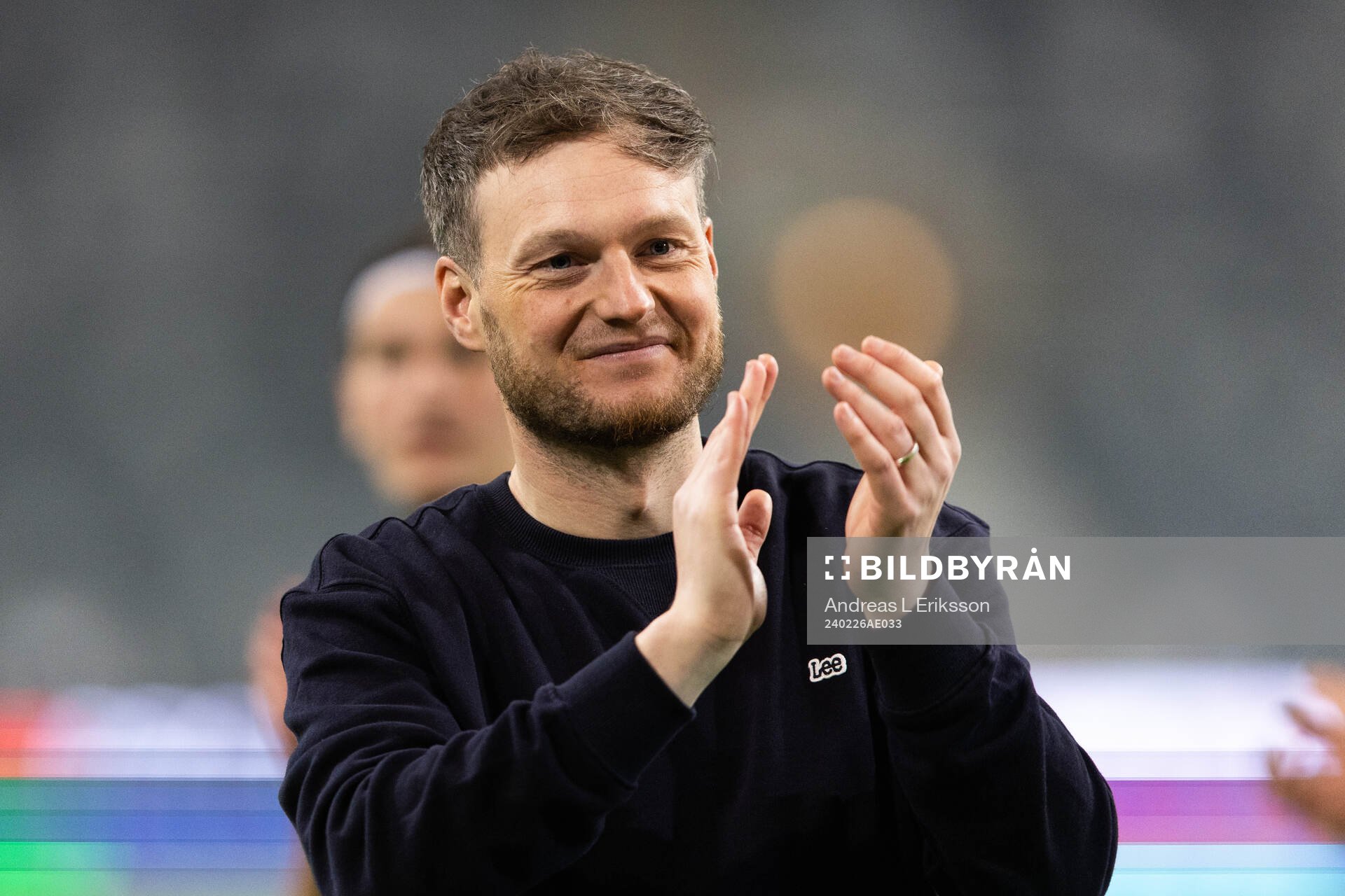 Hammarbys tränare Kim Hellberg jublar