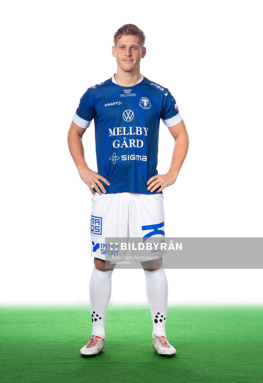 Trelleborgs Tobias Karlsson 1 poserar för ett porträtt den 26 februari 2024 i Trelleborg.