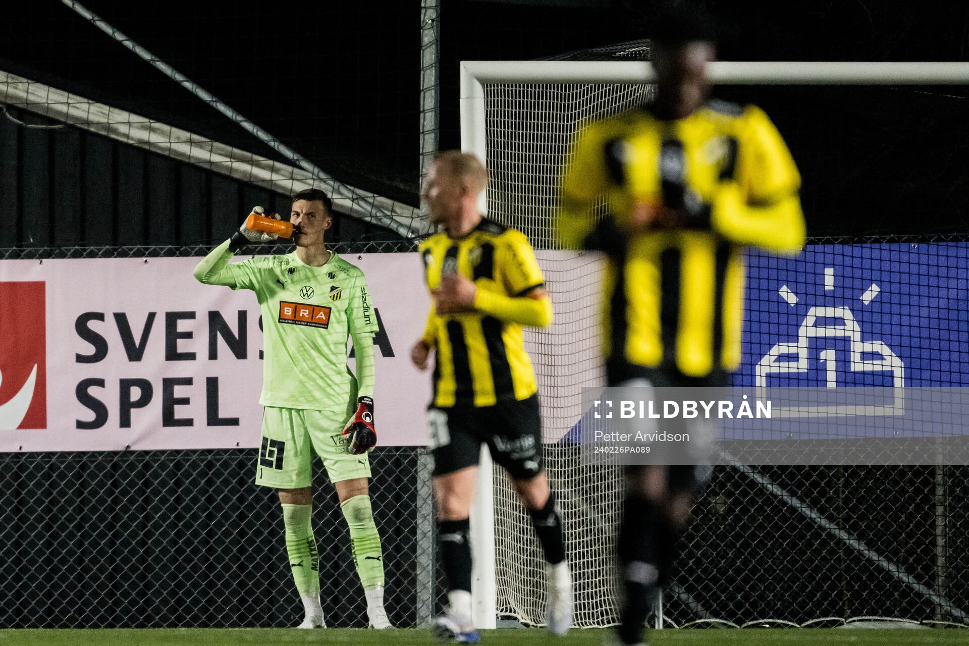 BK Häckens målvakt Andreas Linde deppar