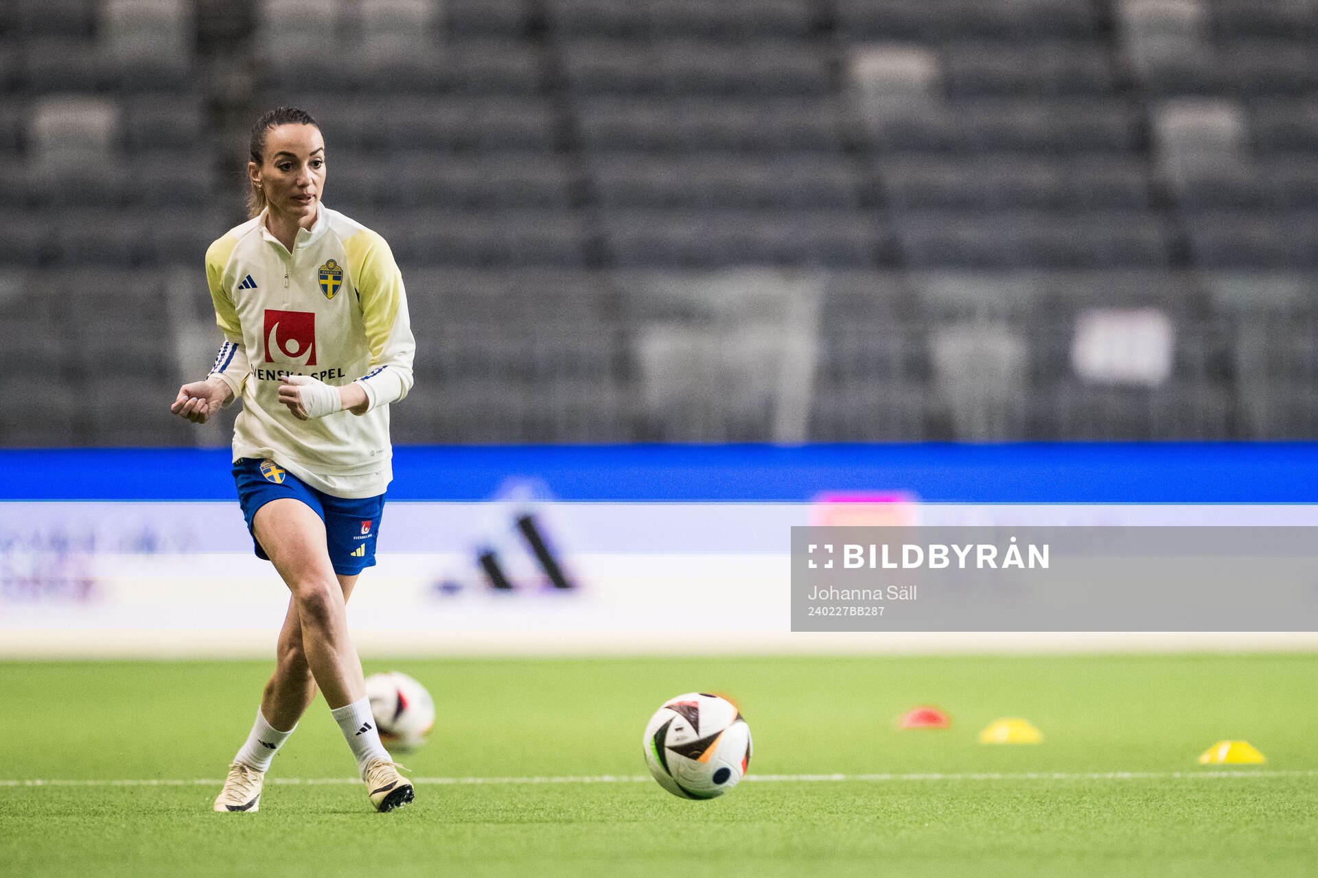Kosovare Asllani of Sweden