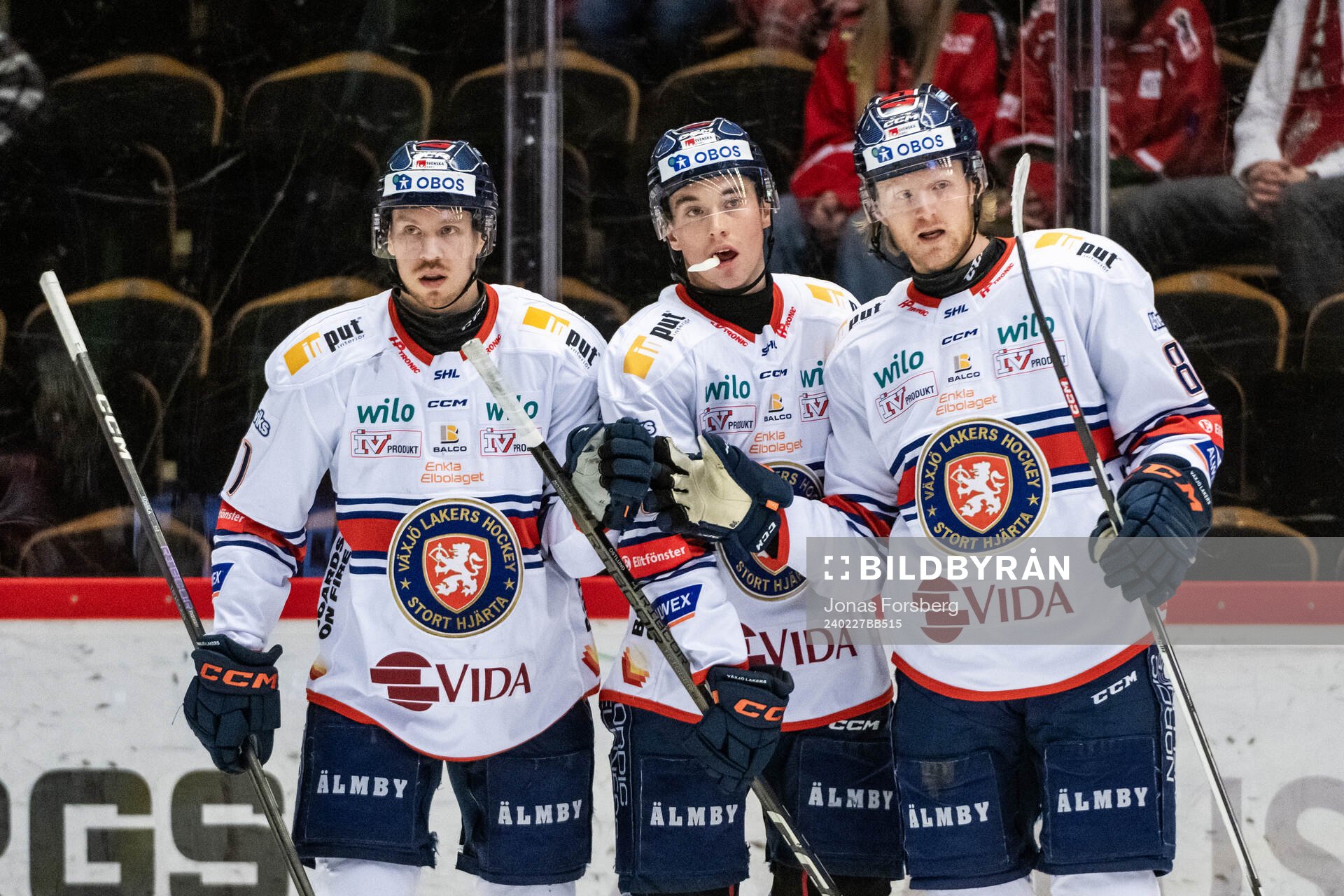 Växjös Joachim Blichfeld jublar med lagkamrater
