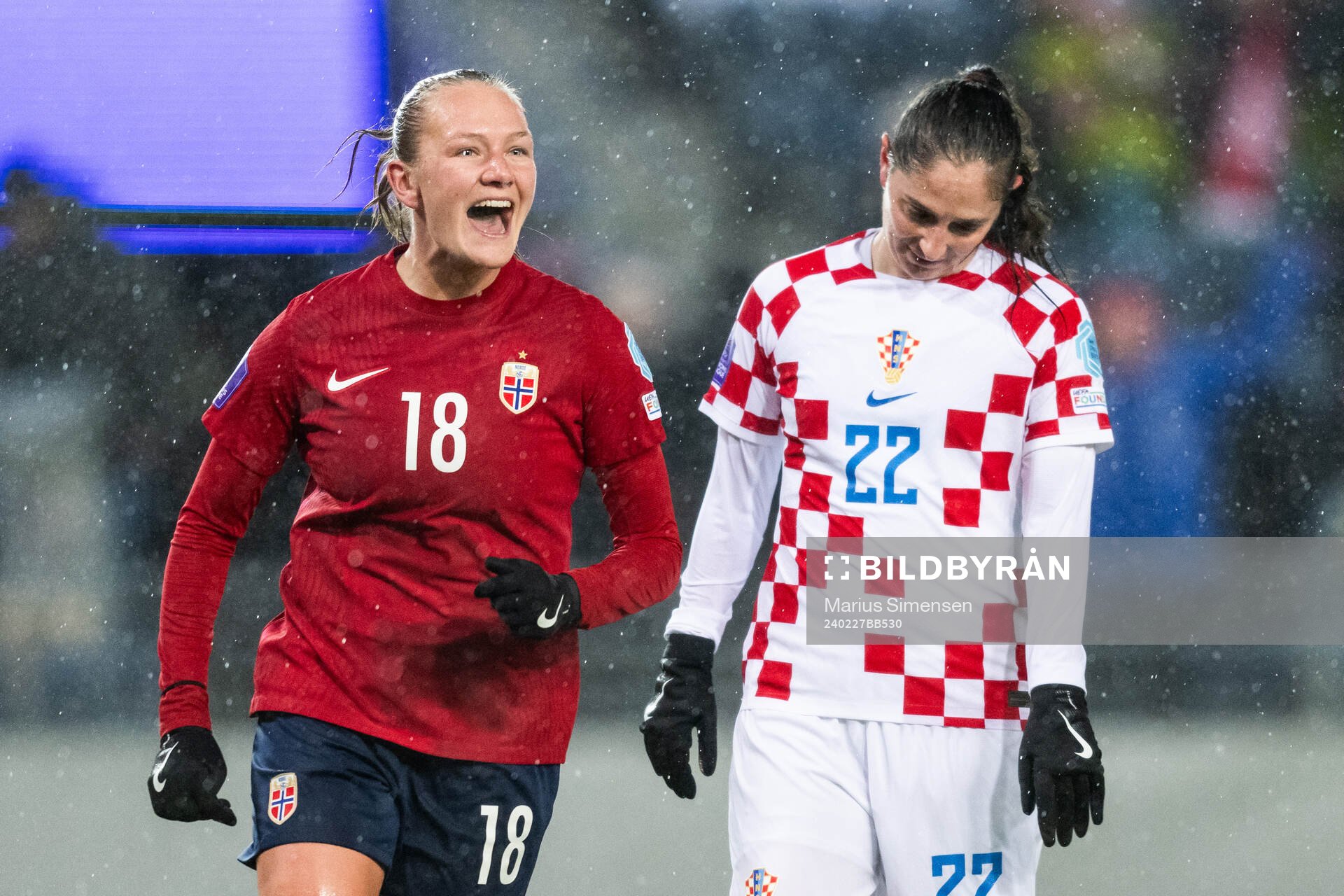 Frida Leonhardsen Maanum of Norway celebrates