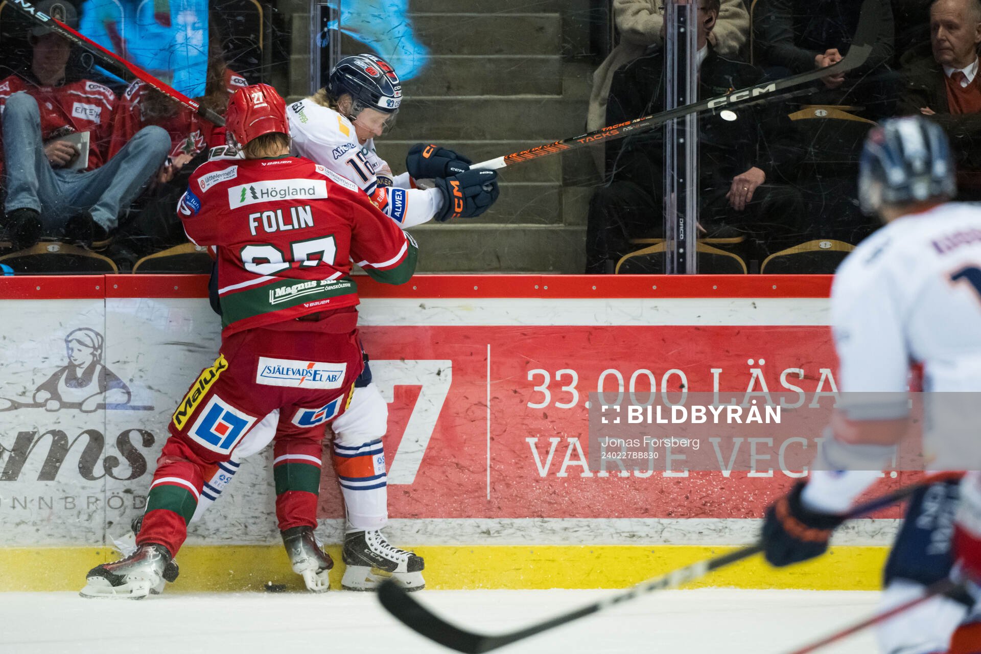 MoDos Niklas Folin och Växjös Marcus Sylvegård